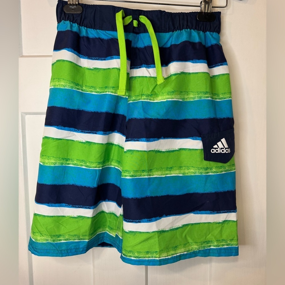 Boy's Adidas Swimtrunks Size L